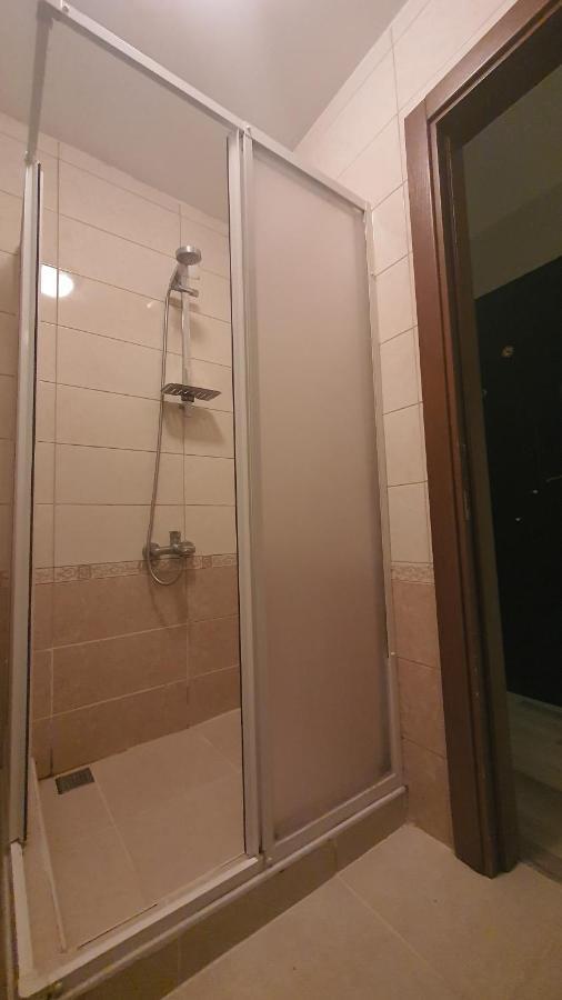 Carina Aparthotel