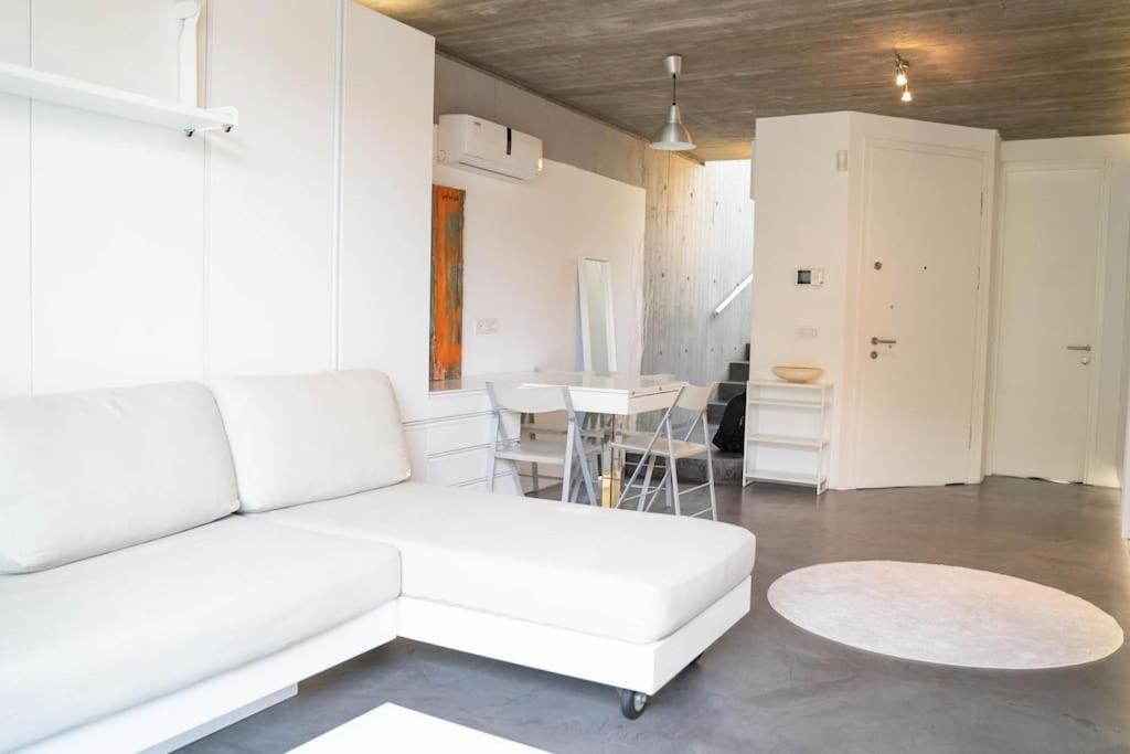 Cxzvsaewrntral Duplex House In Beyoglu Daire