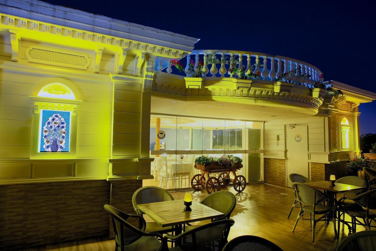 White House Hotel 4*
