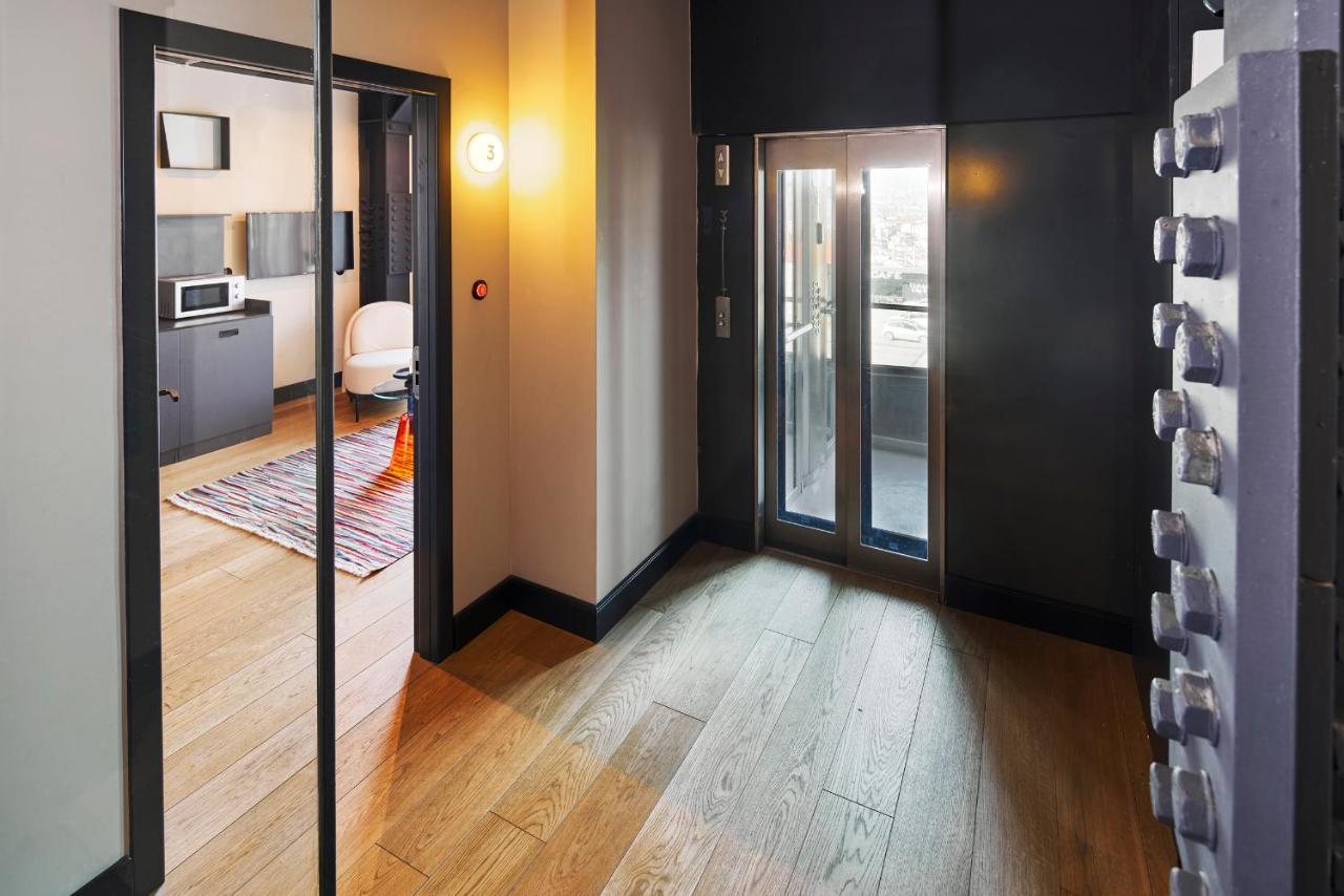 Hotel Lab