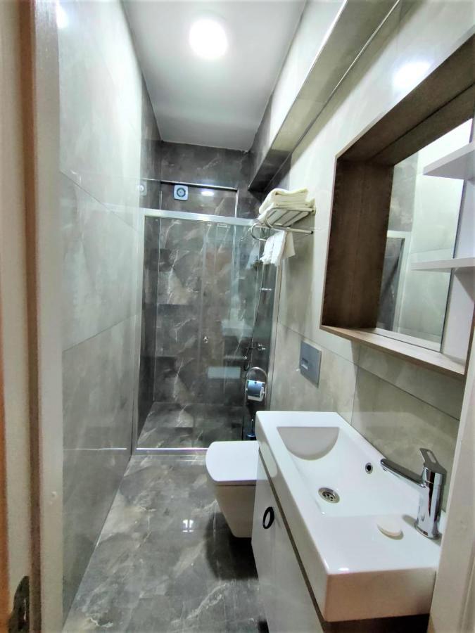 Valide-maide Hotel