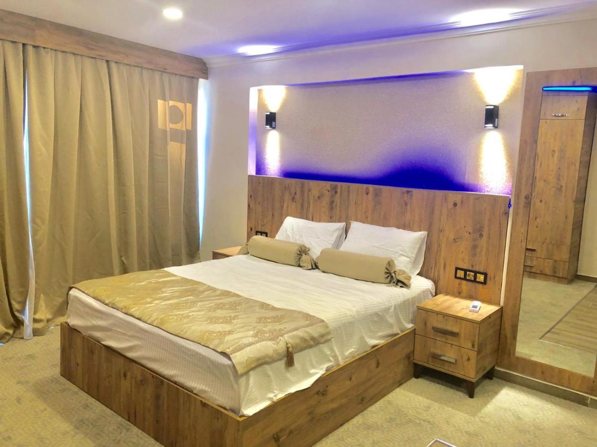 Hotel Nour &