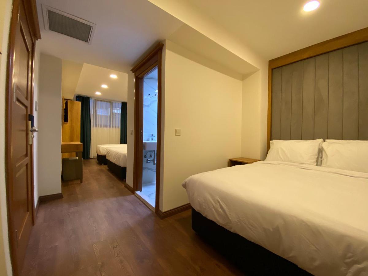 Pege Hotel