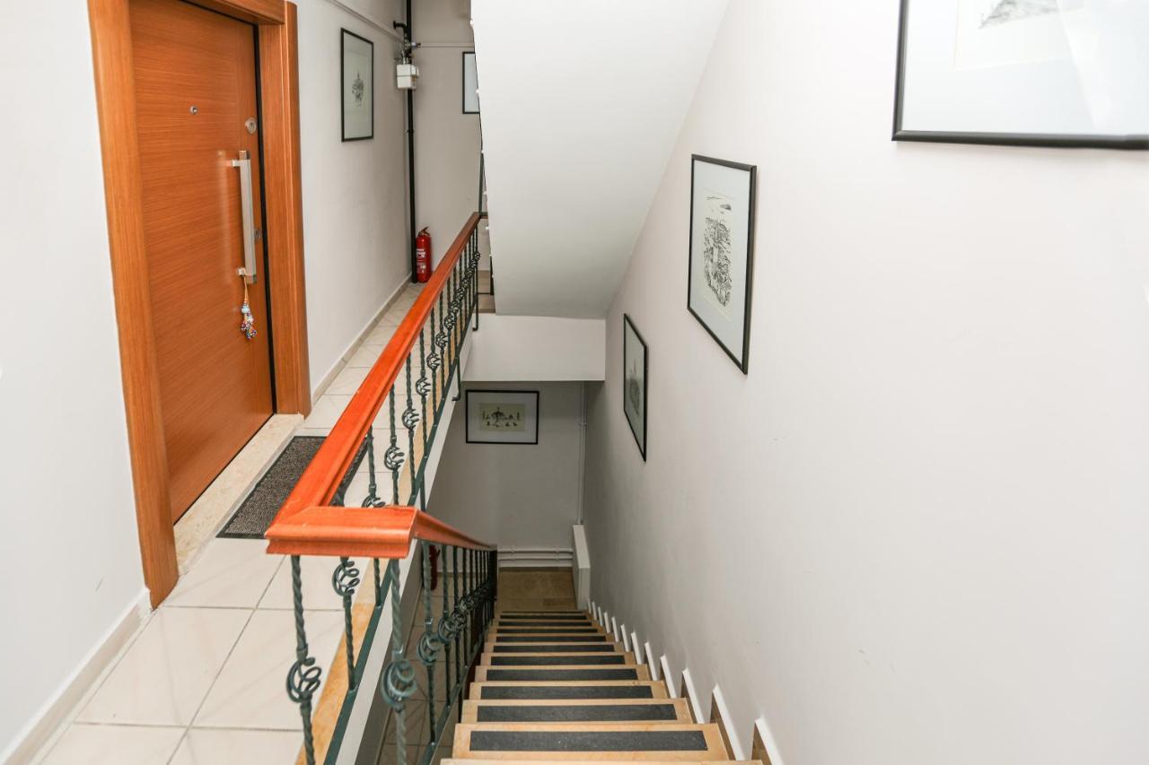 No 8 Galata