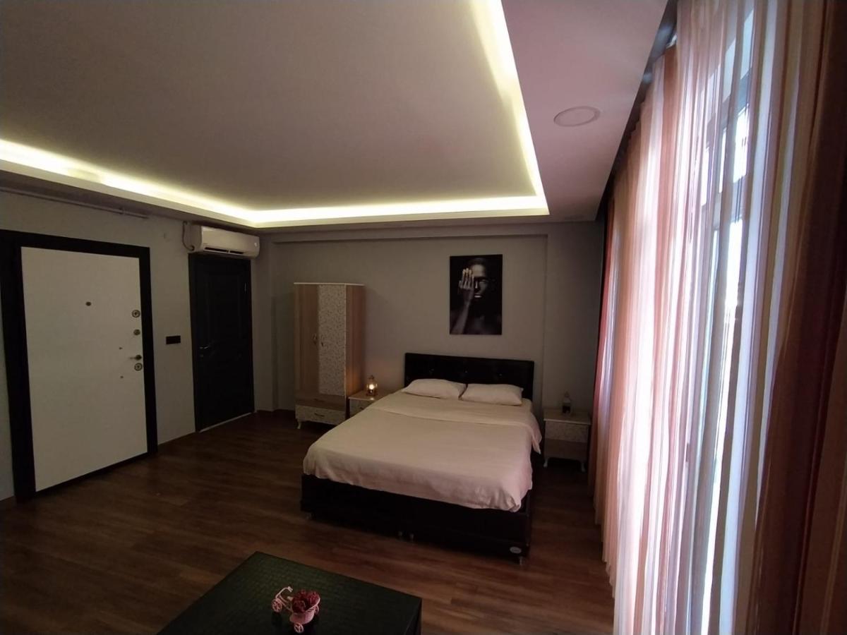 Hannibal Delux Apart Apartment *