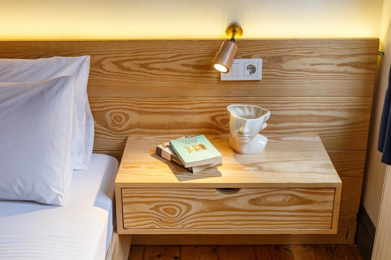 1 Bedroom Renovated House In Taksim Apartment