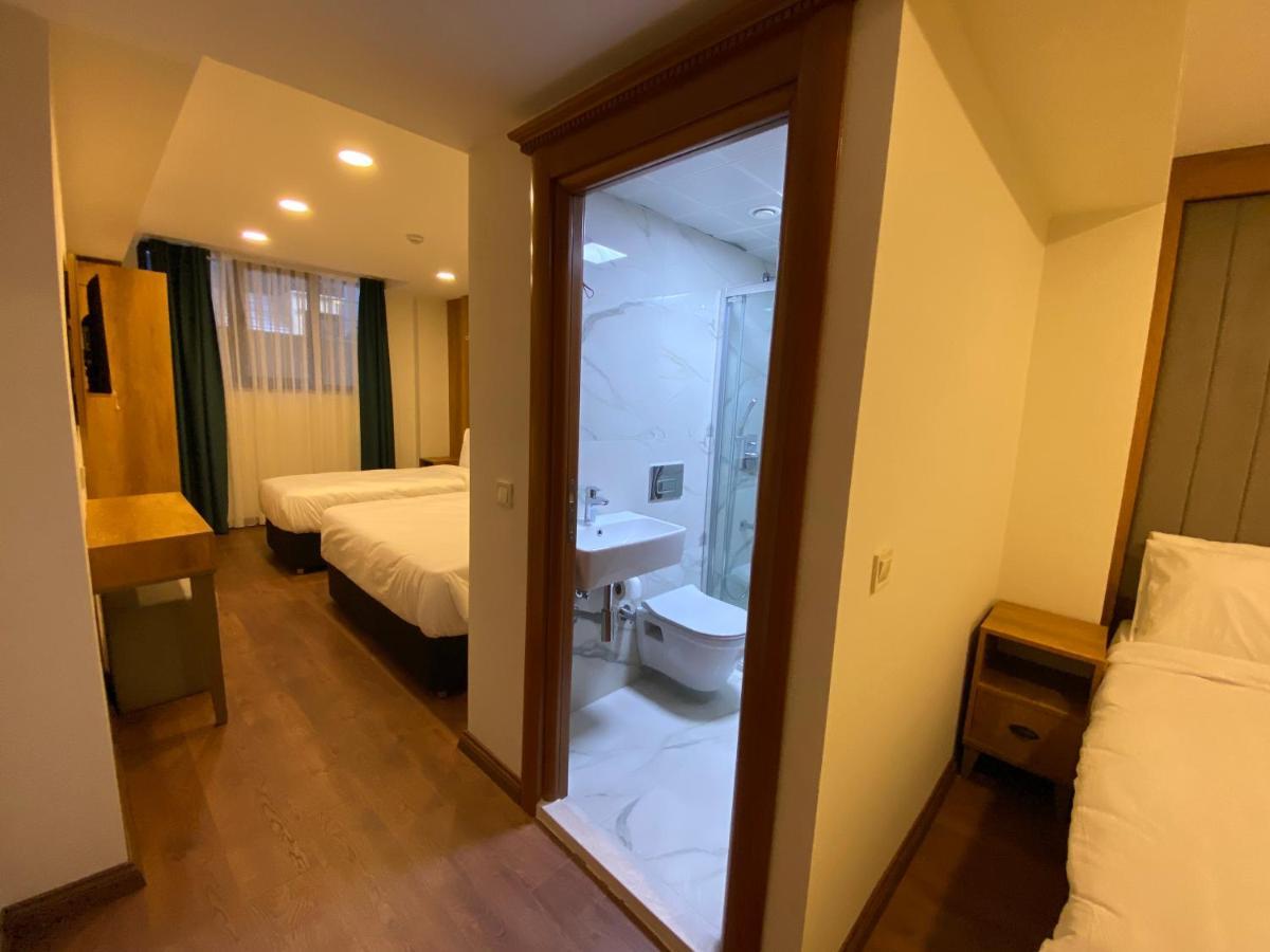 Pege Hotel 2*
