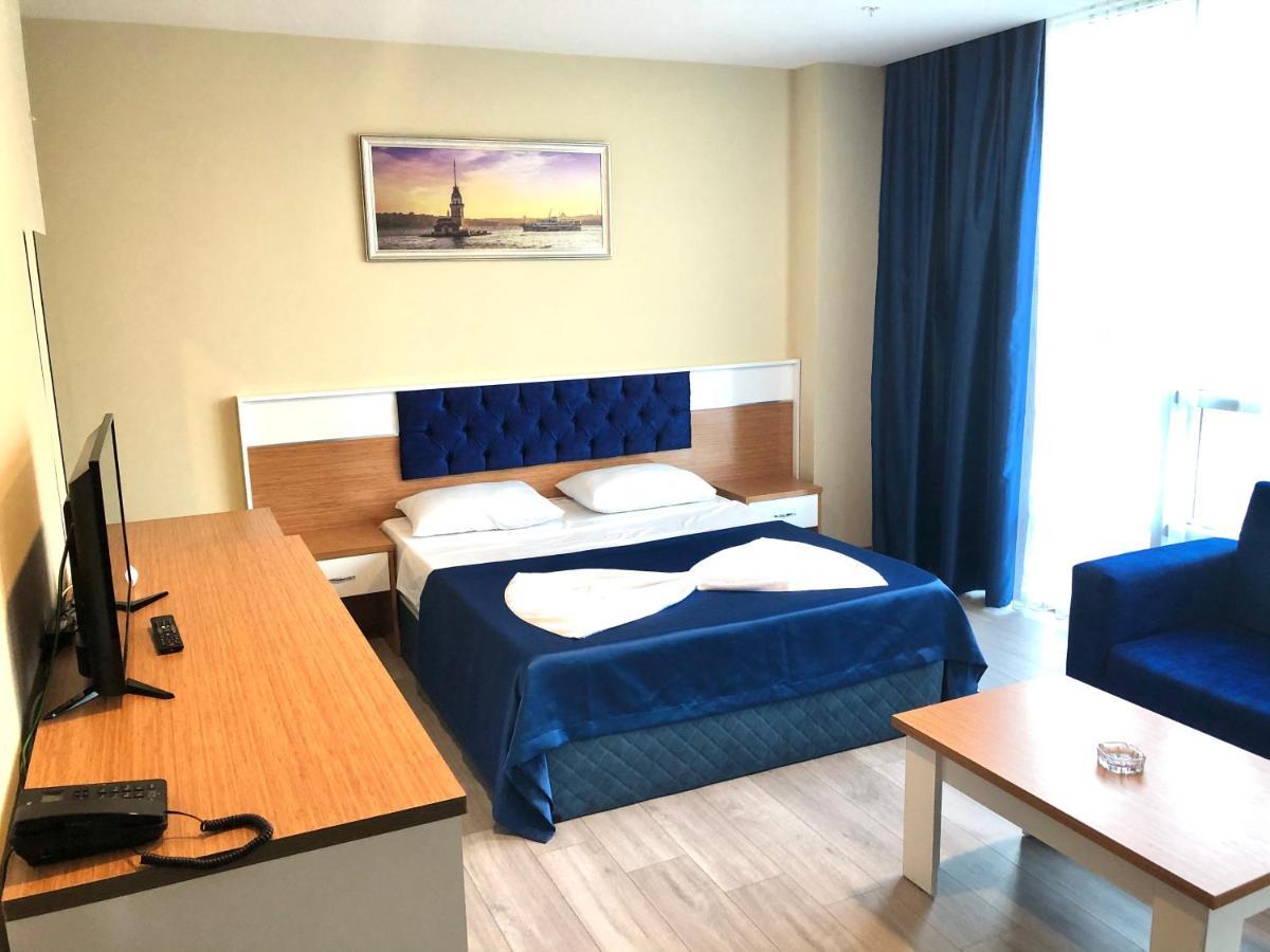 Skyblue Aparthotel