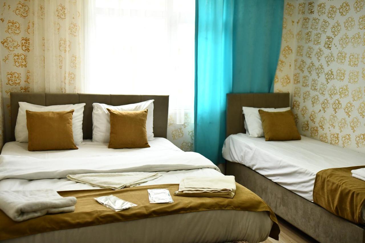 Ada House *
