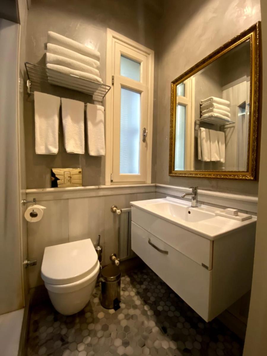 Meroddi Galata Flats Daire *