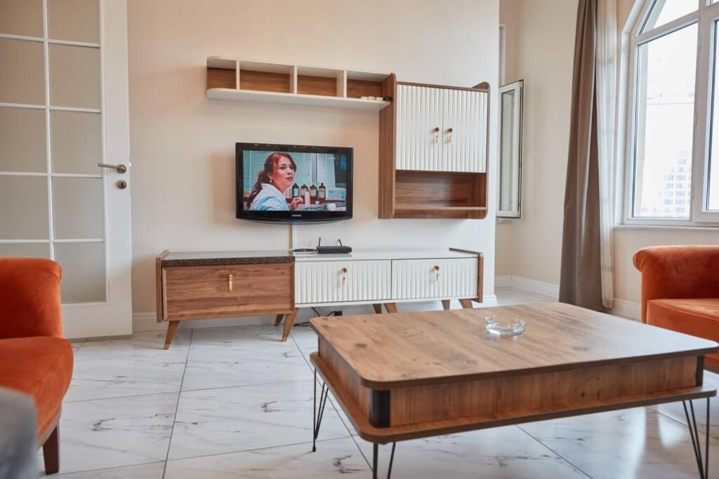 Apartment Taksim Square Apartment, Great View, Luxury Istanbul