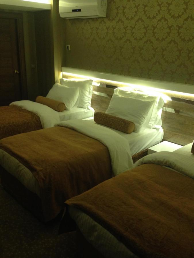 Golden Rain Old Hotel 4*