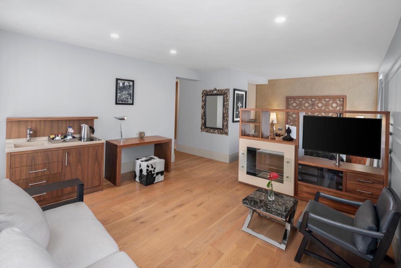 Akka Taksim-special Class Hotel