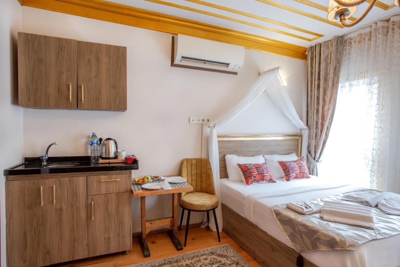 Hotel April Istanbul