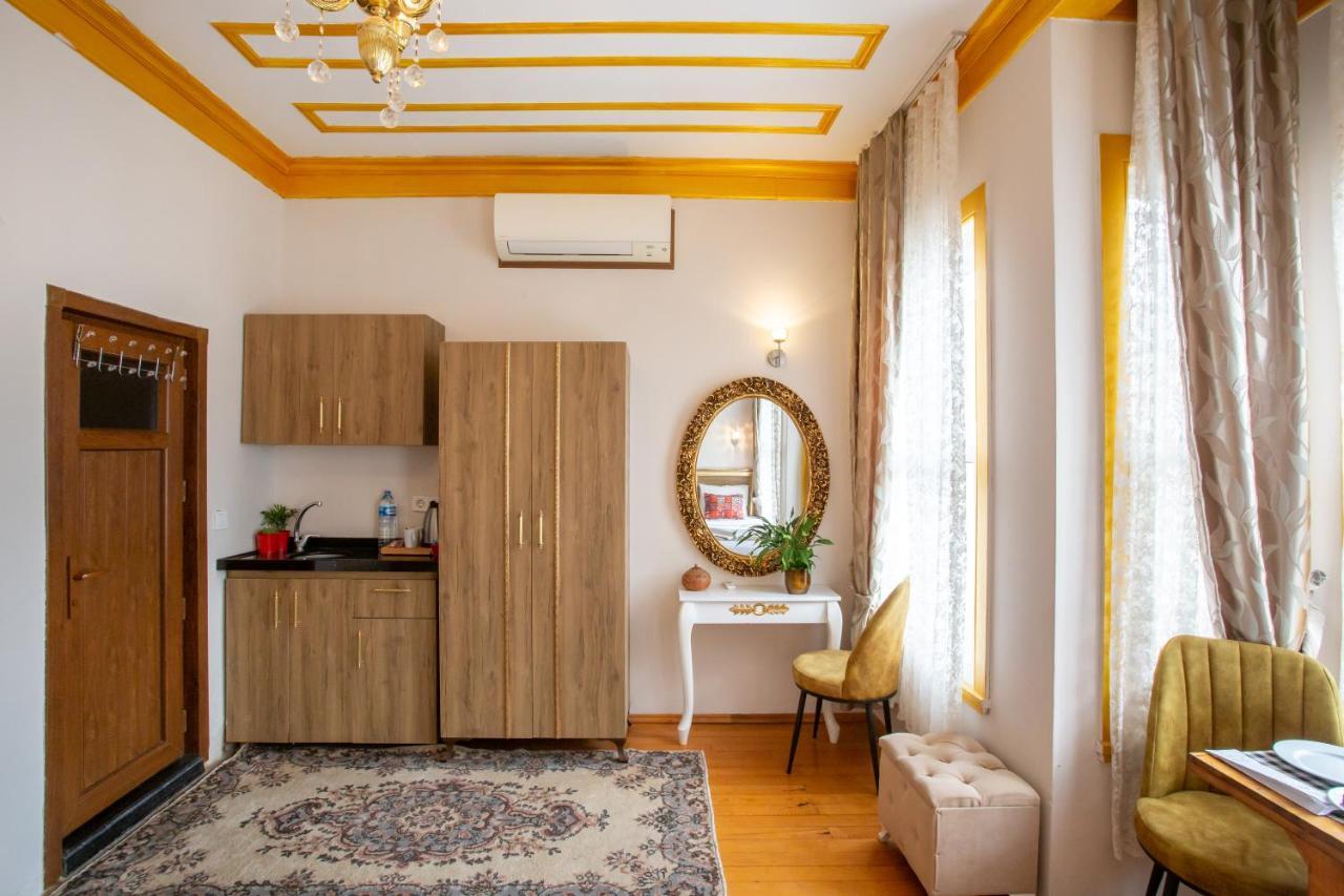 Hotel April Istanbul