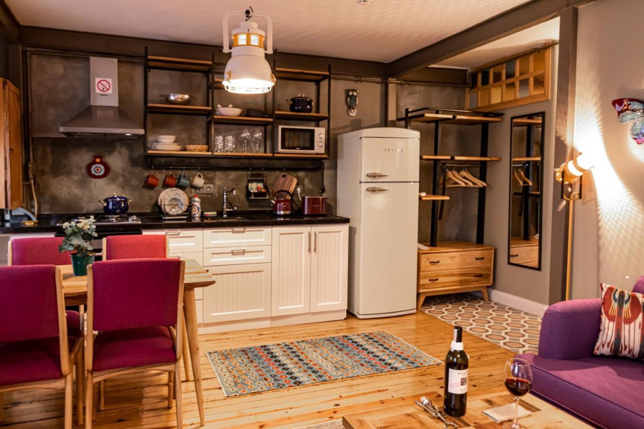 The Istanbuller Apartment *