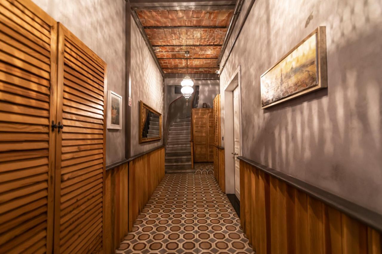 The Istanbuller Apartment
