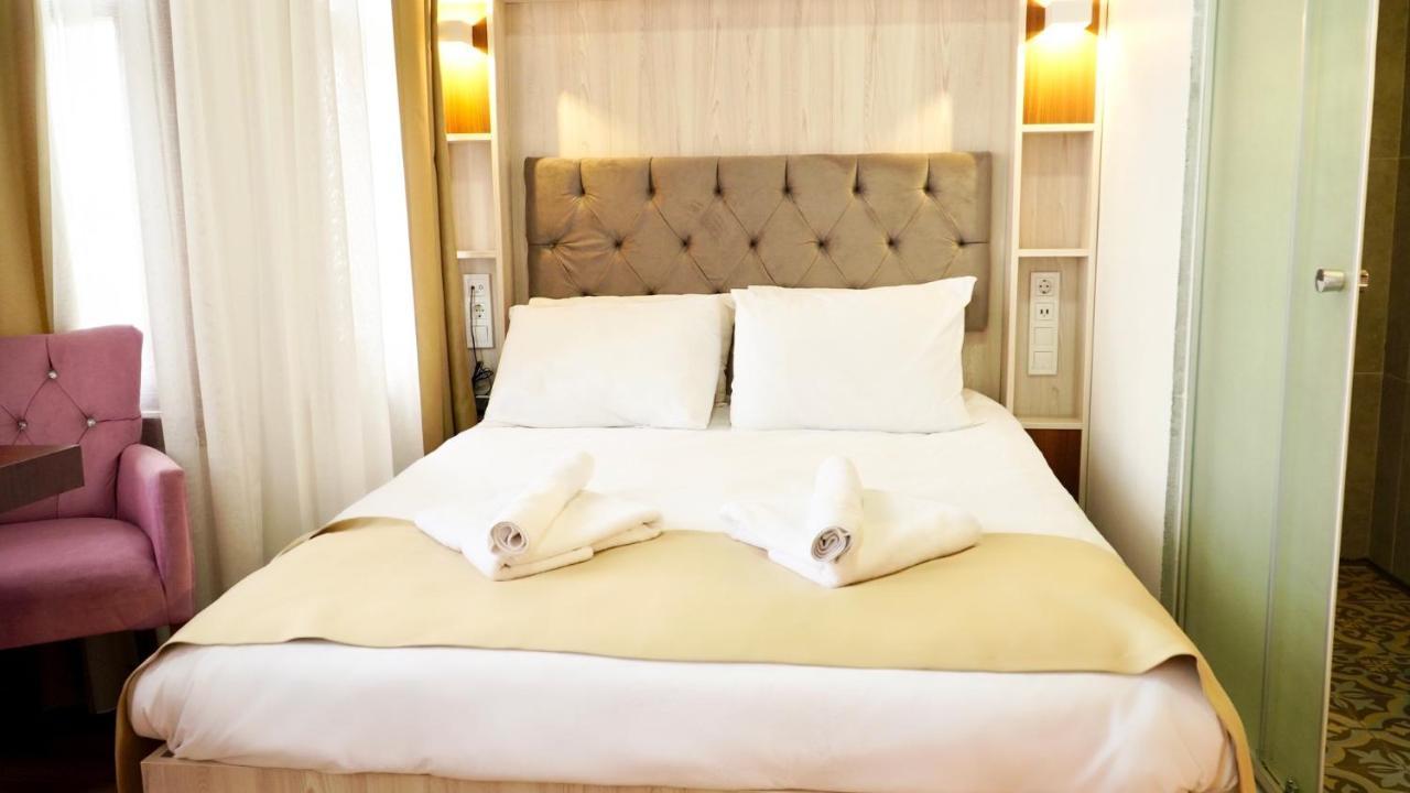 Qonaq & Hotel 3*