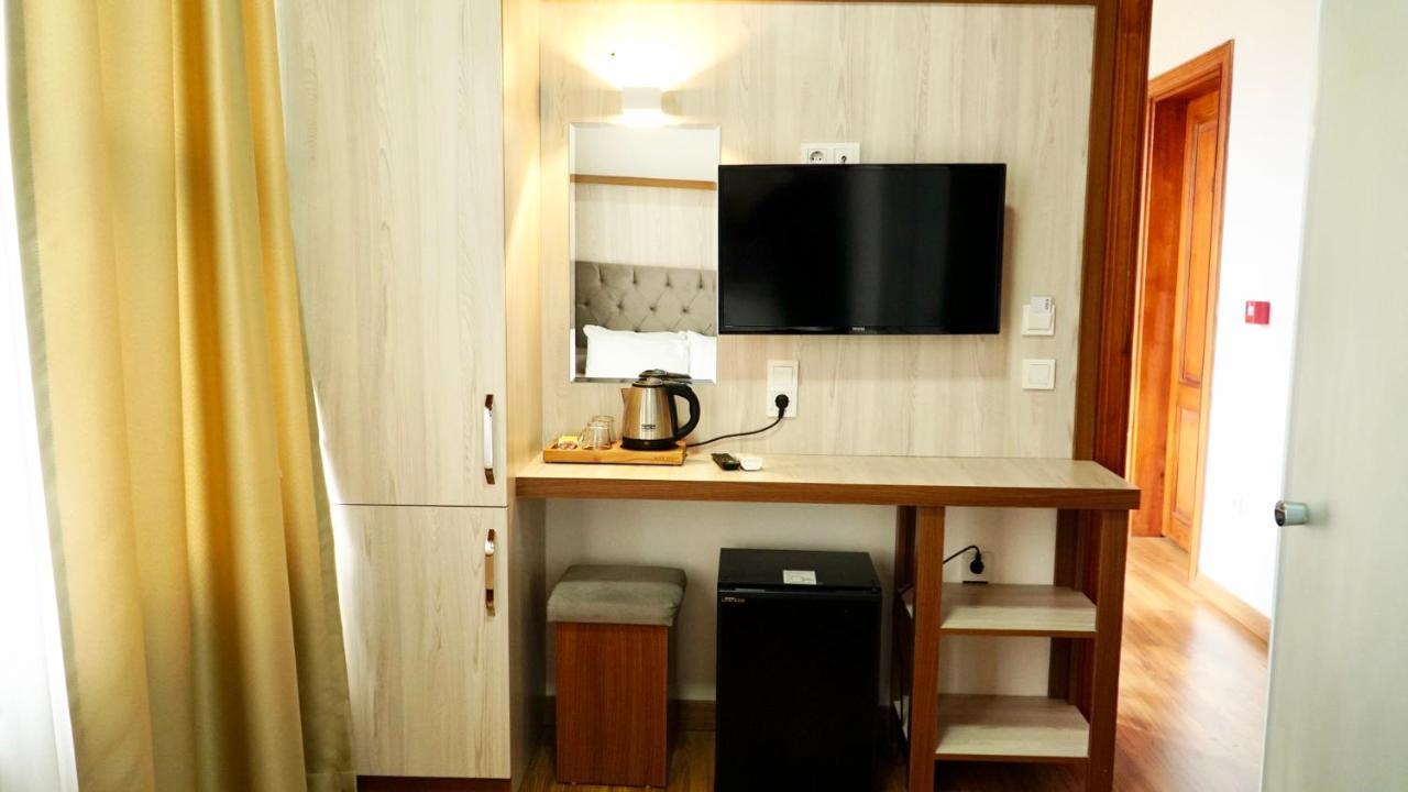 Qonaq & Hotel 3*