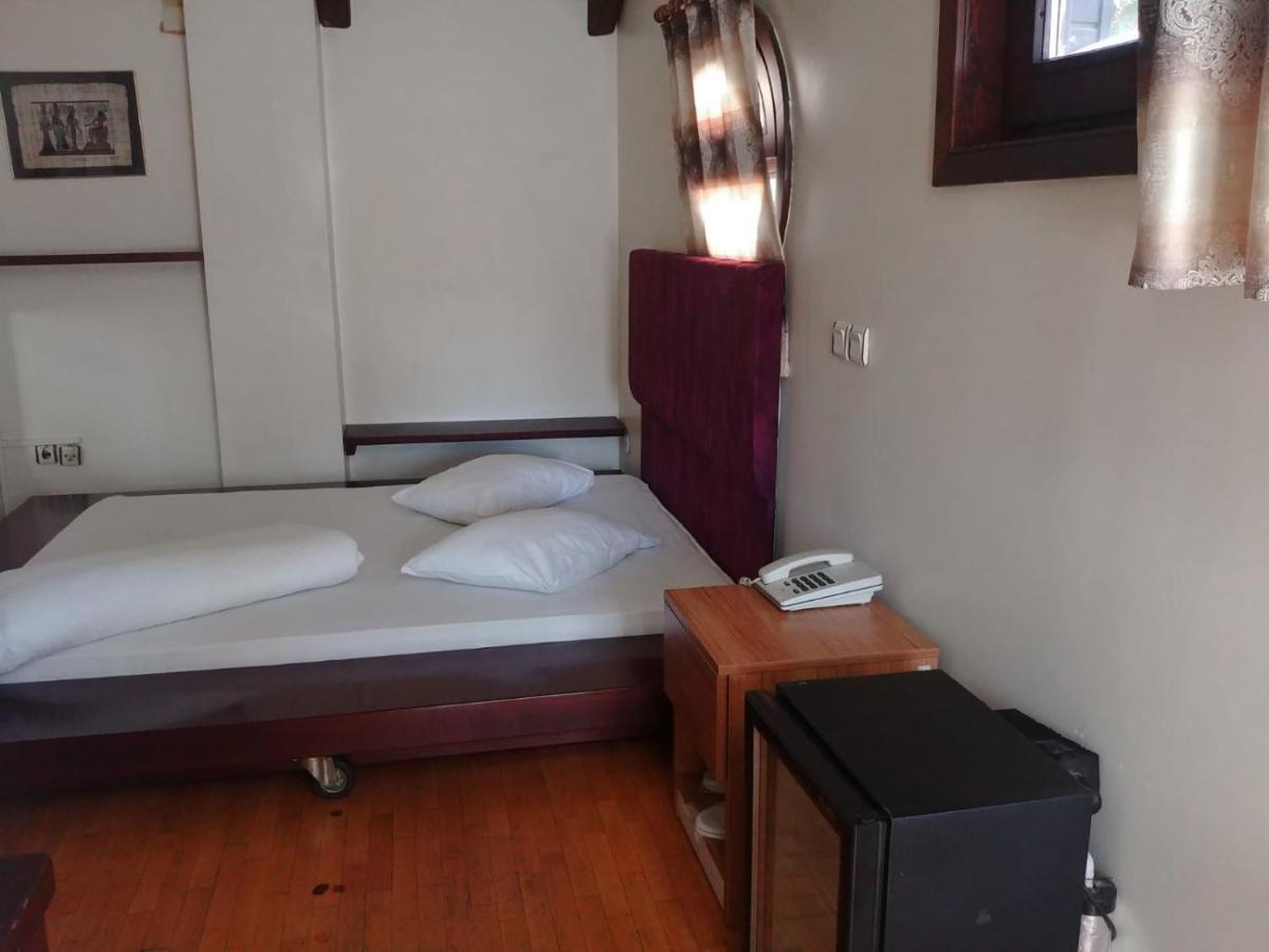 Tuzla Hotel *