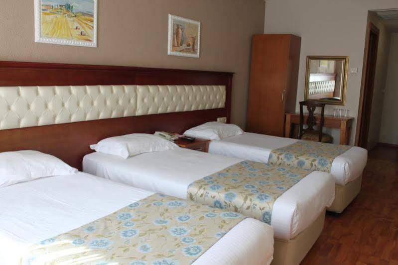Hotel Asur