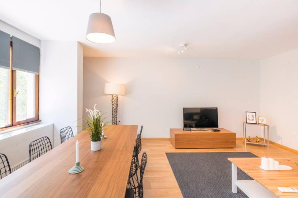 Centrally Located Huge In Cihangir * Istanbul