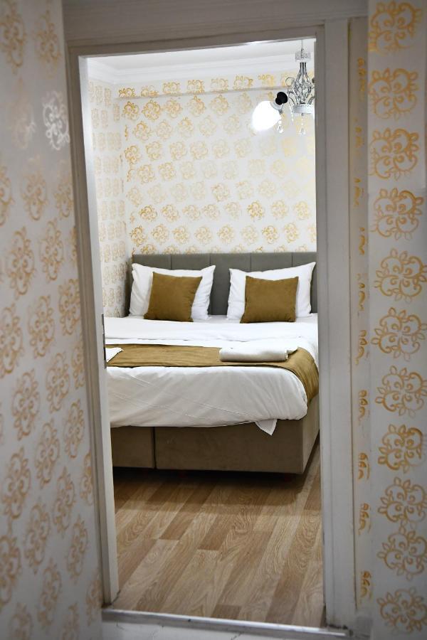 Ada House *