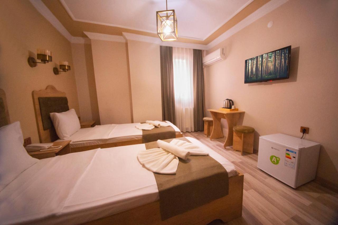 Orkide Otel *