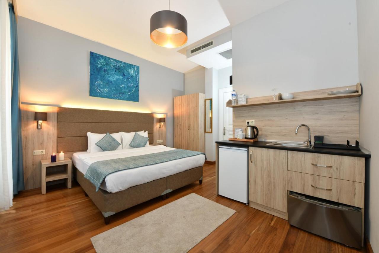 Andi Hotel