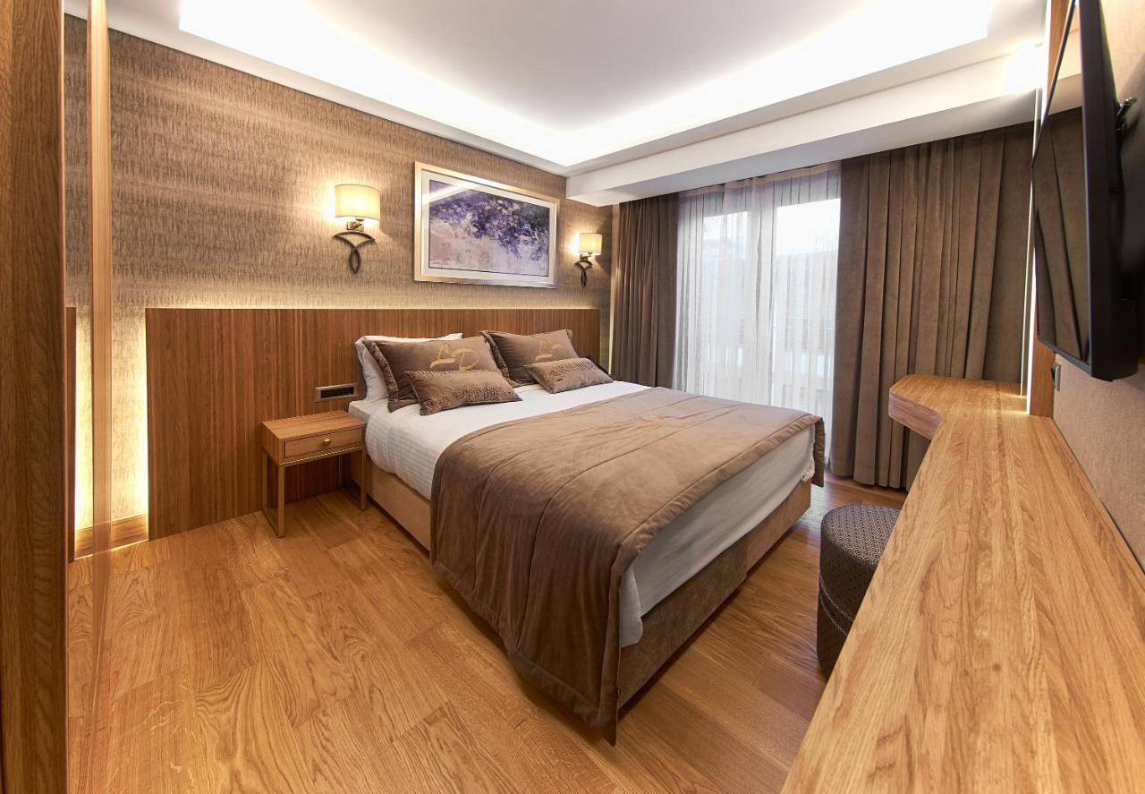 Lady Diana Hotel