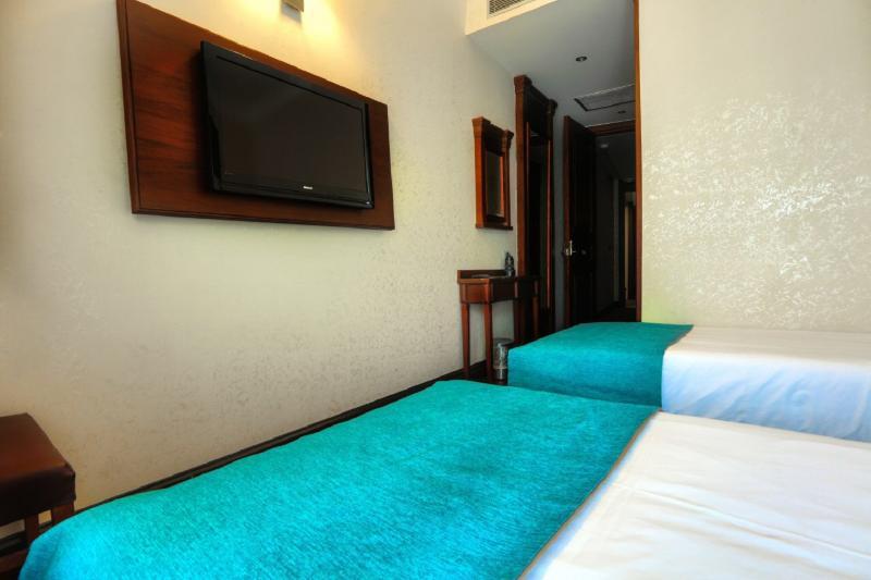 Hotel Atik 3*