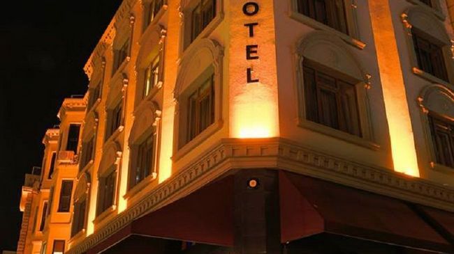 Aly Port Hotel