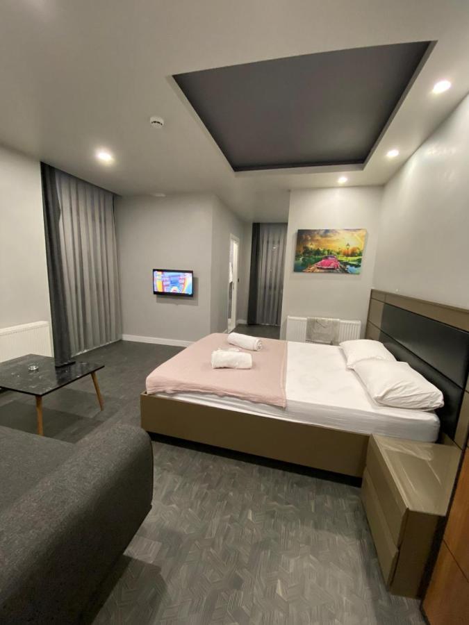 Kent Apartment