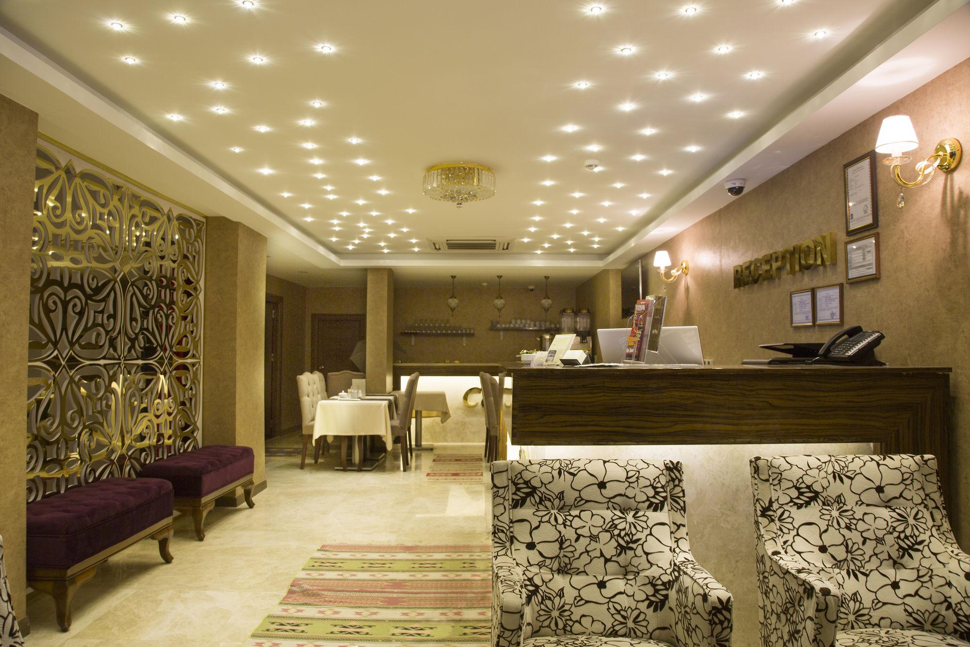 Hotel Golden Rain Old 4*