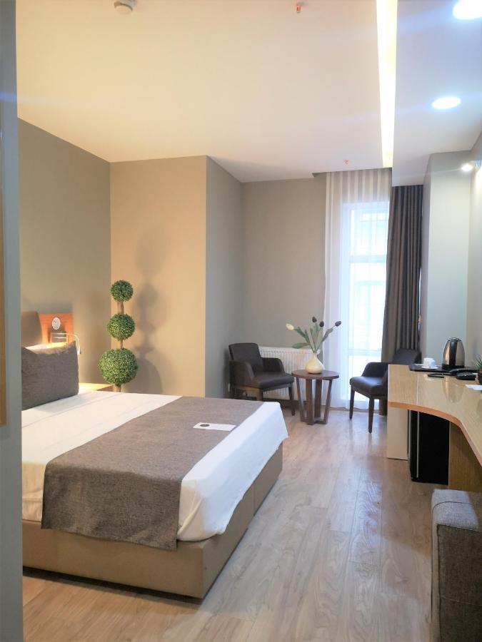 Grand Park Center 3*