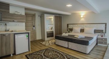 Hotel Luce 3*