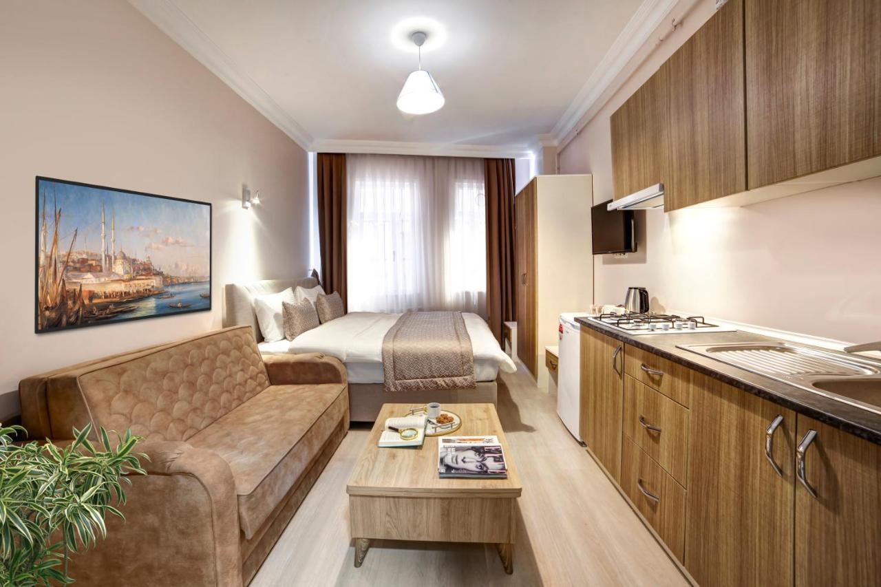 Seven Roses * İstanbul