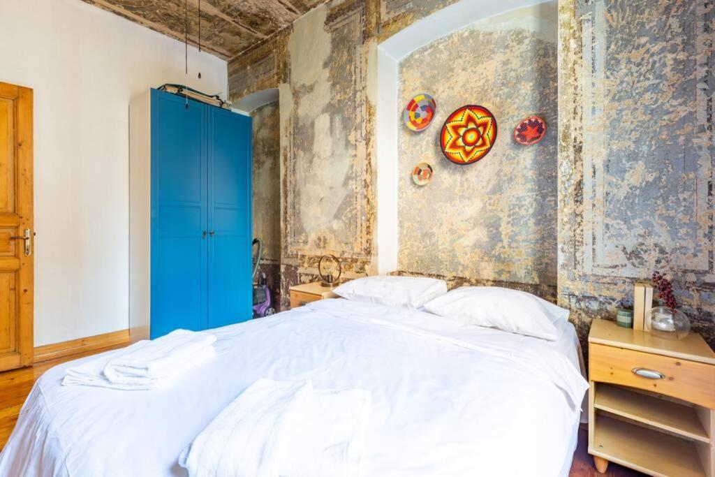 Sincere Experience In Galata Area. Istanbul