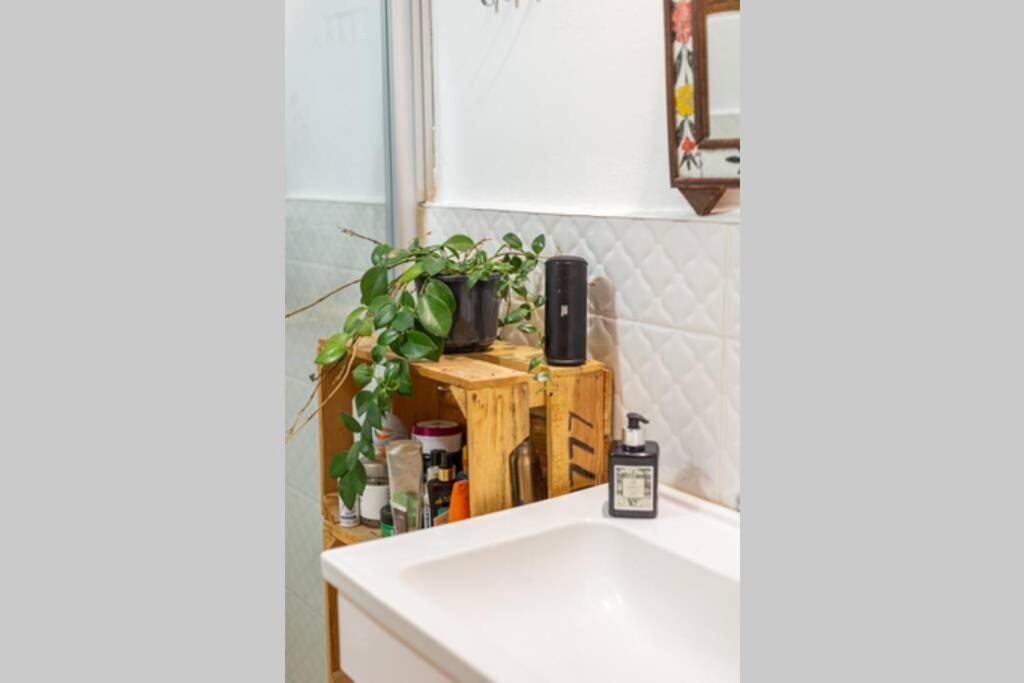 Apartment Sincere Experience In Galata Area. Istanbul