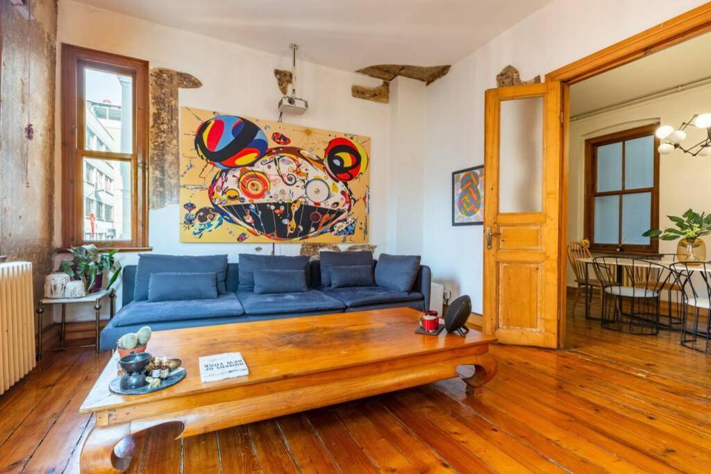 Apartment Sincere Experience In Galata Area.