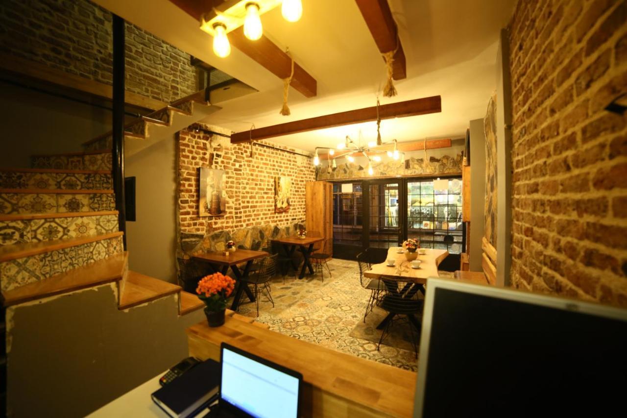 Little Ganj Suites *