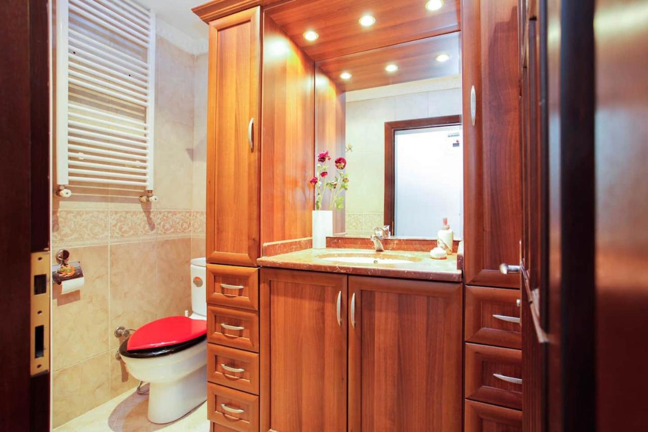 The Bosphorus Apartment *