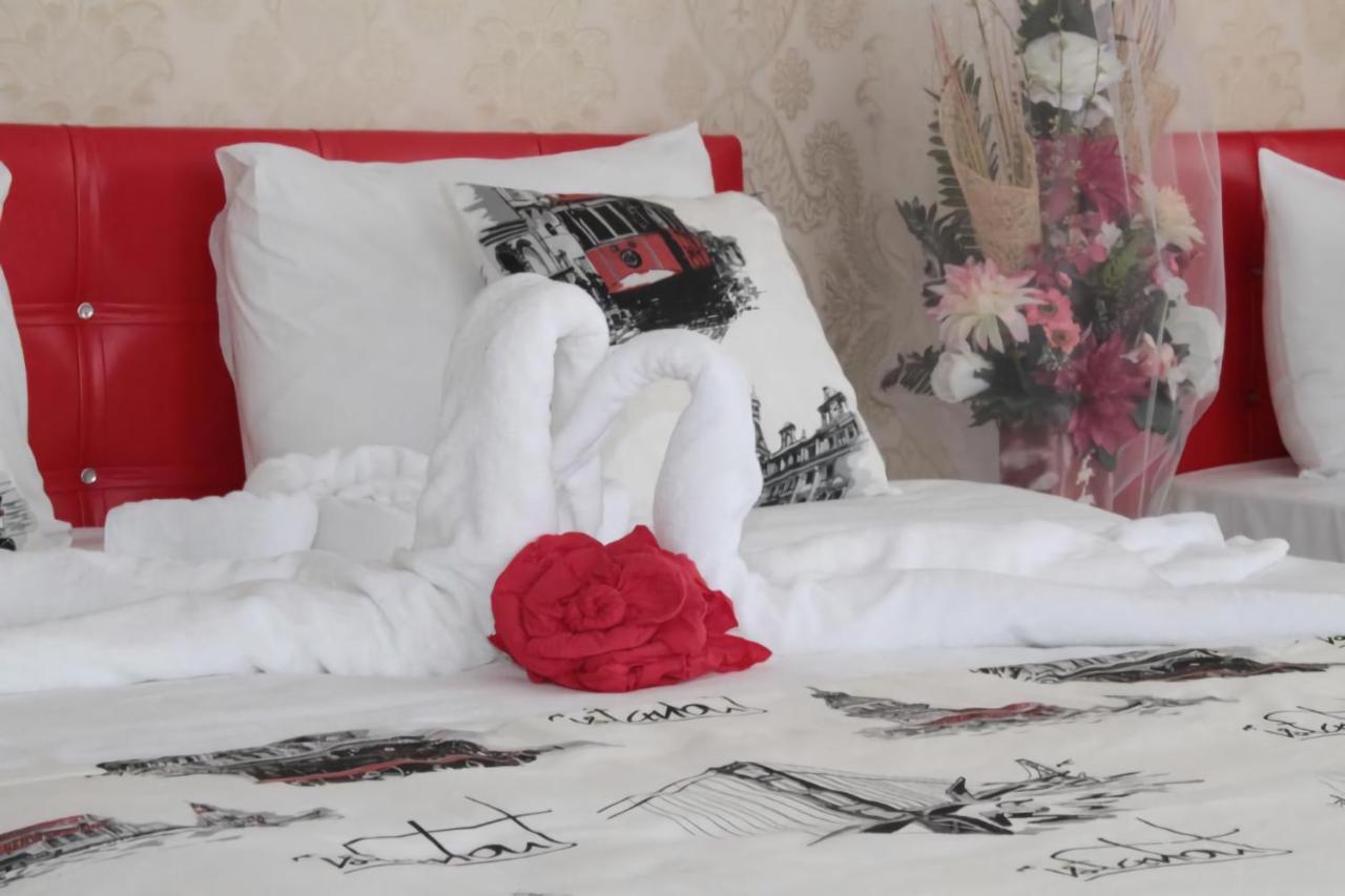 Garden Terrace Old Otel *