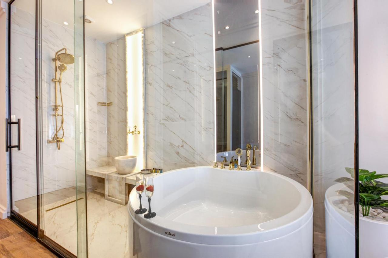 Walton Gardens Pera Aparthotel 4*