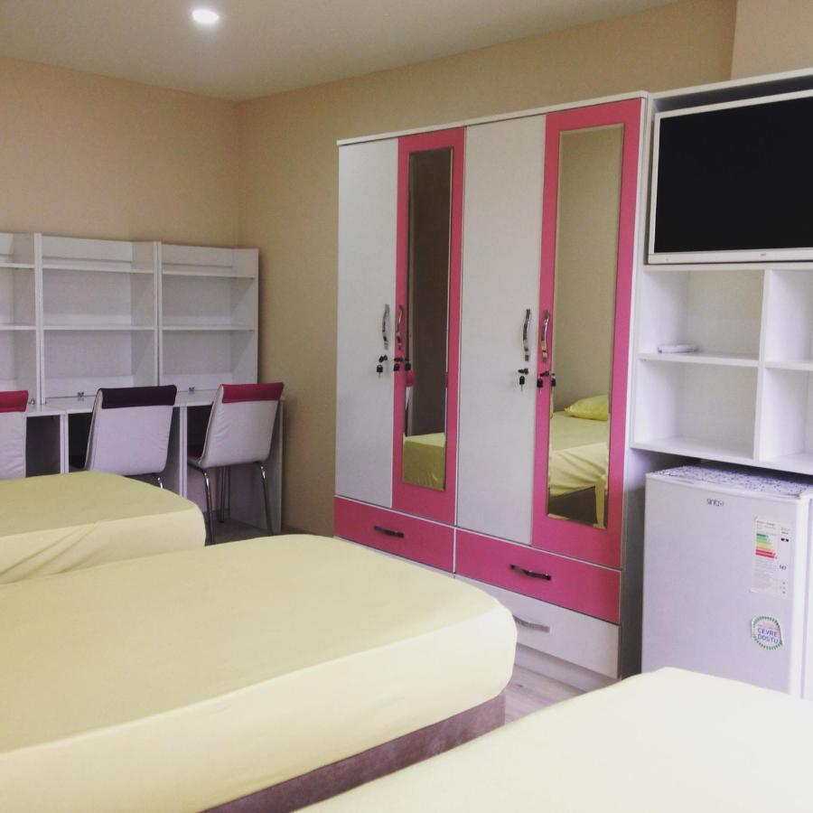 !females Only! Bakirkoy Elit Kiz Yurdu * Istanbul