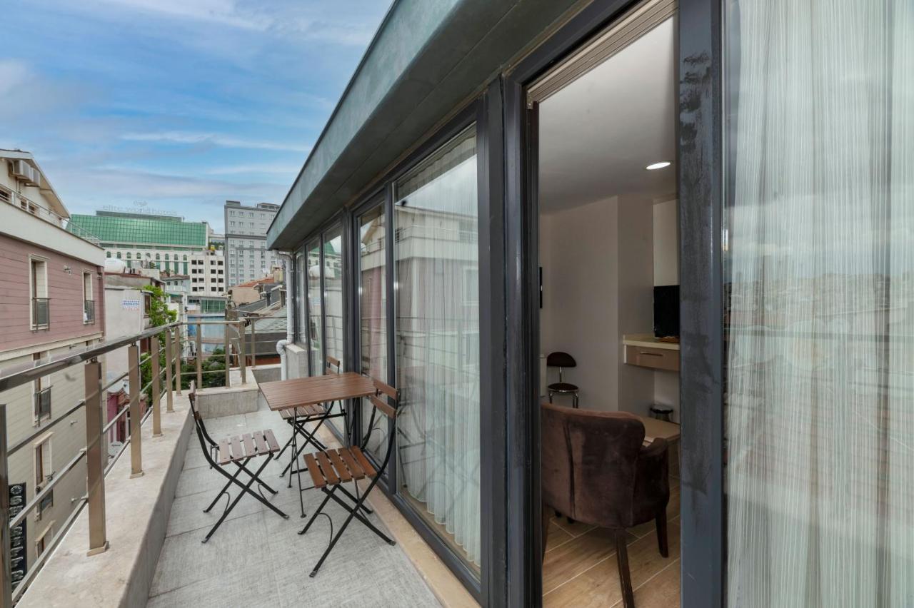 Taksim Peri Hotel 2*