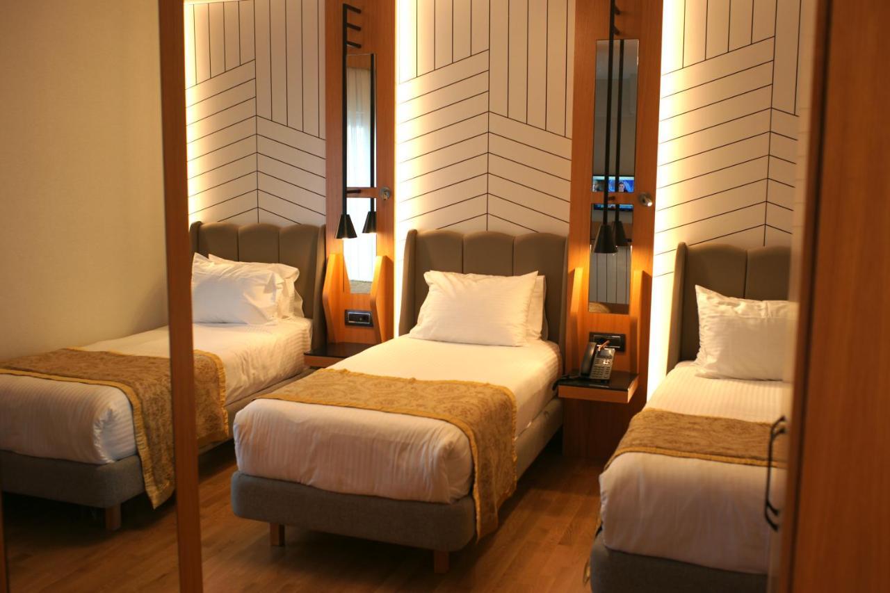 Maywood Hotel 4*