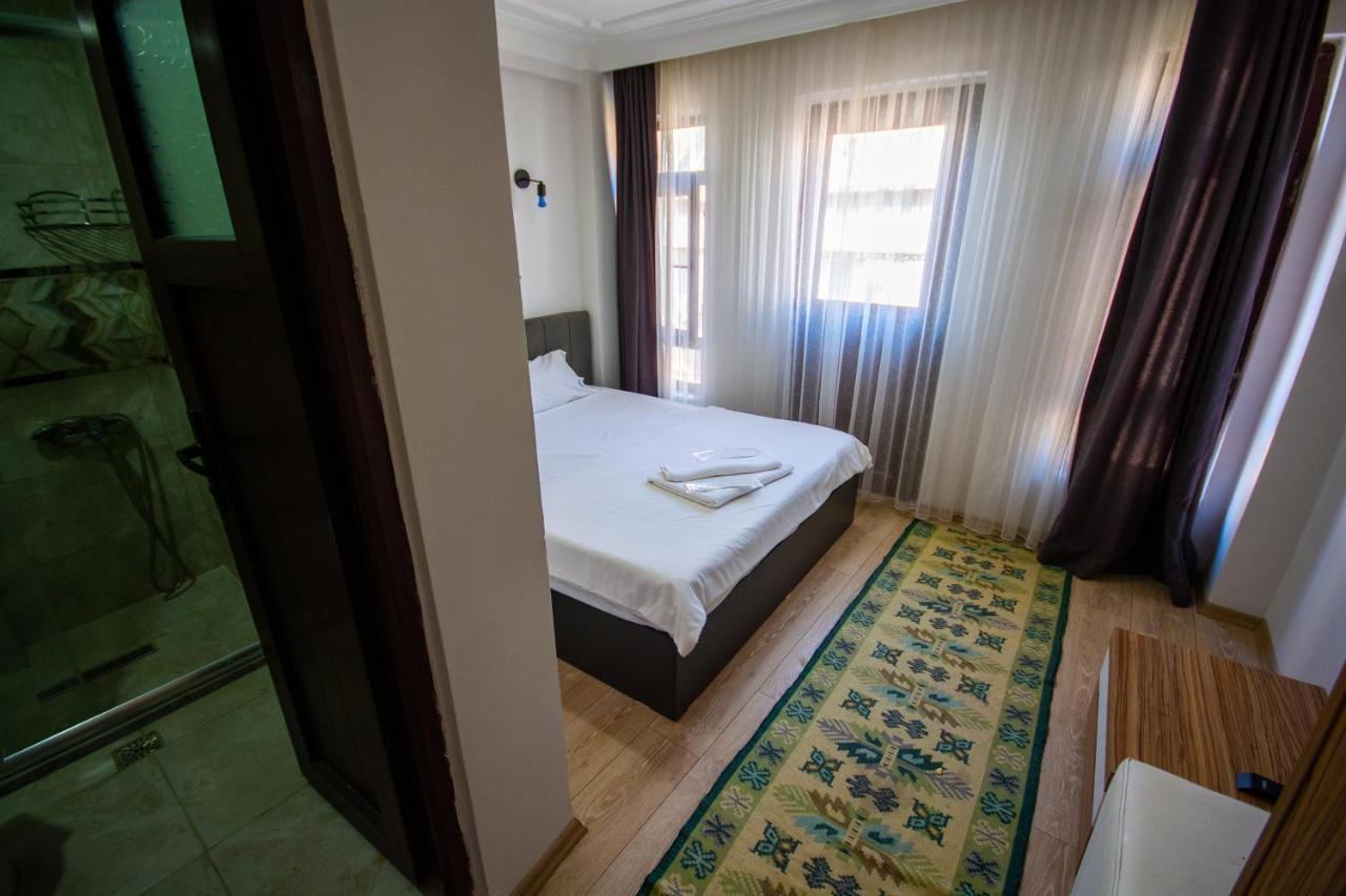 Altun Life Hotel 2*