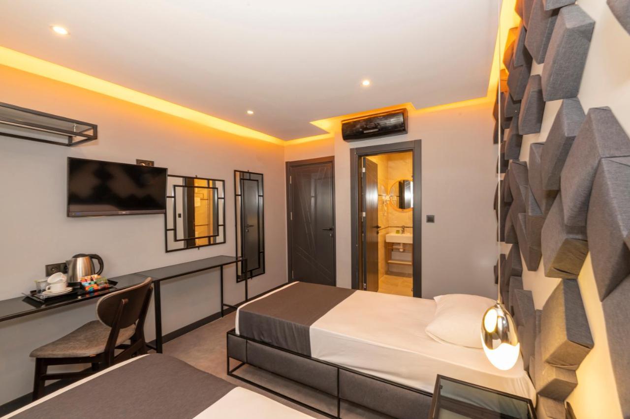 Hotel White Palace