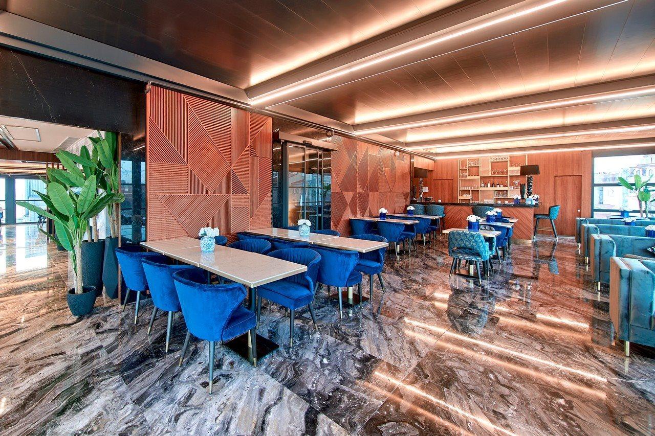 Lady Diana Hotel 4*